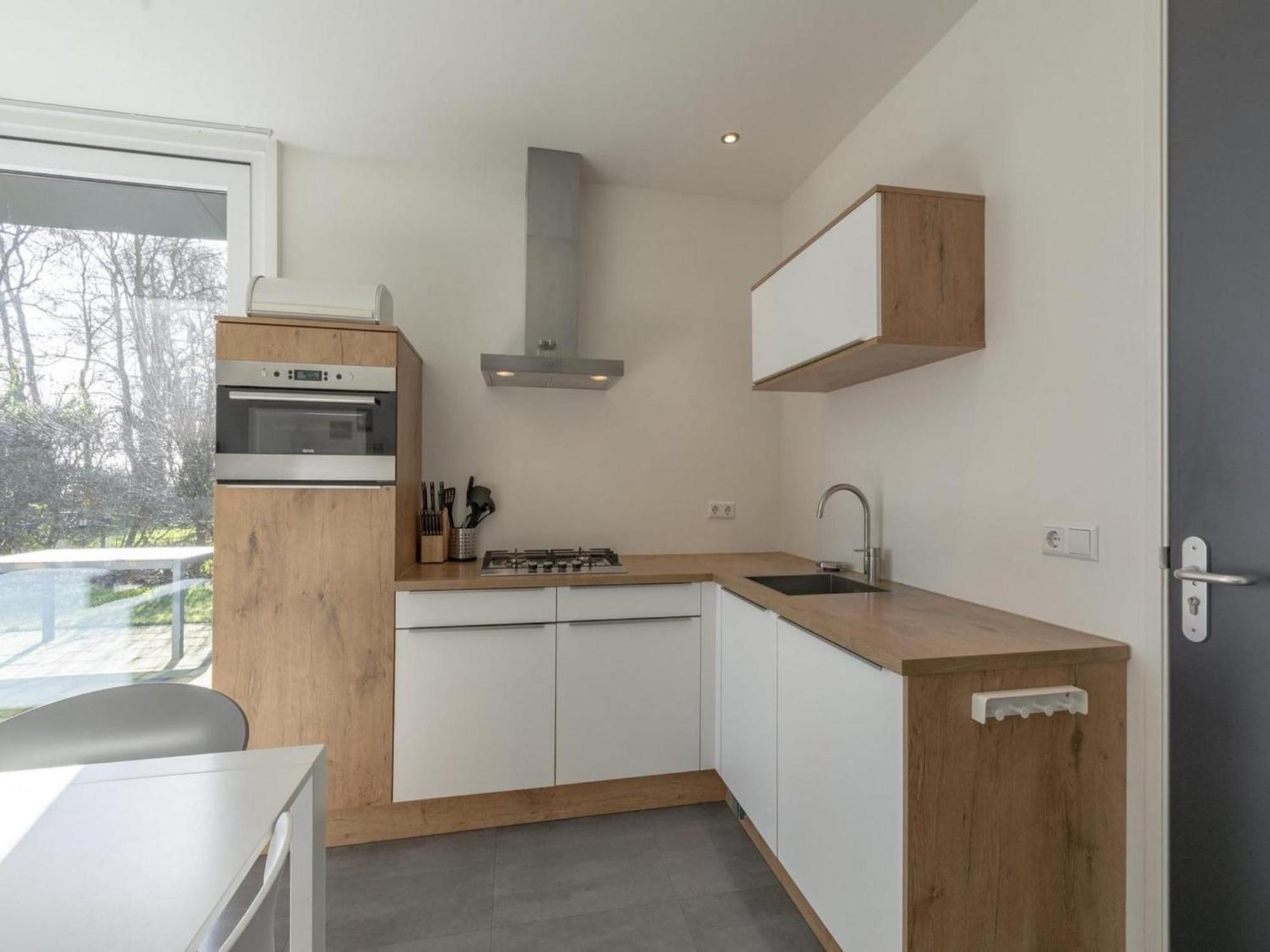 Beautiful Holiday Home With Spacious Garden Sint Maartensvlotbrug Extérieur photo