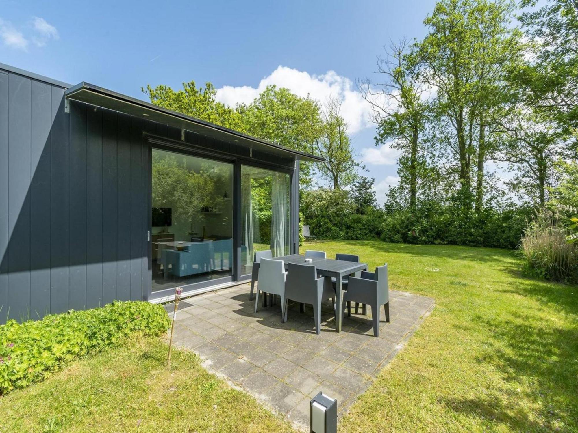 Beautiful Holiday Home With Spacious Garden Sint Maartensvlotbrug Extérieur photo